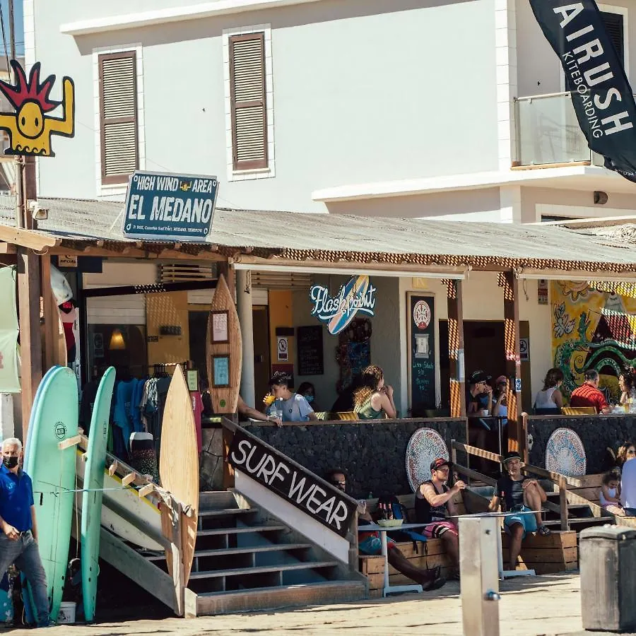 Los Amigos Nest Hostel La Mareta Espanha